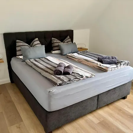 Holiday home Haus Hanni Idesheim