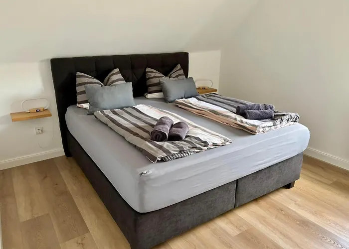 Holiday home Haus Hanni Idesheim